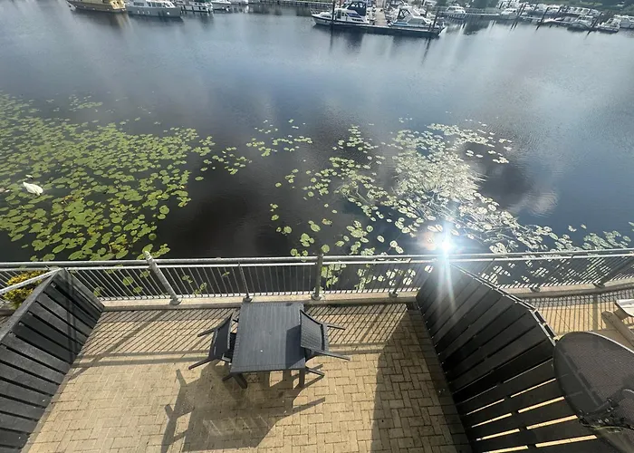 Feriehus Scenic River Shannon Three Bedroom House Carrick on Shannon