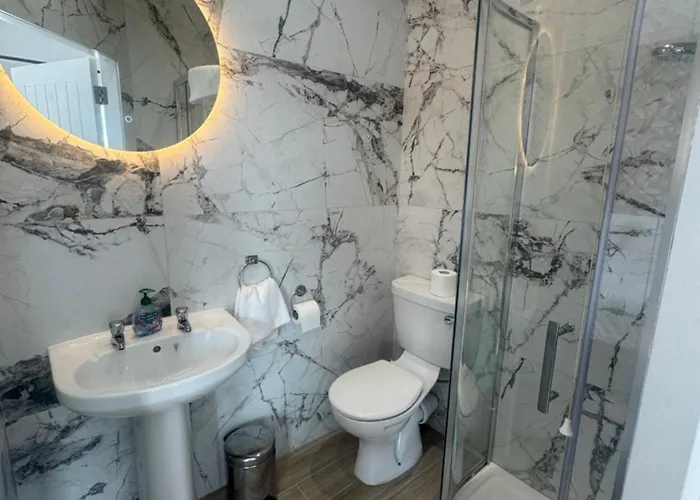 Feriehus Scenic River Shannon Three Bedroom House Carrick on Shannon